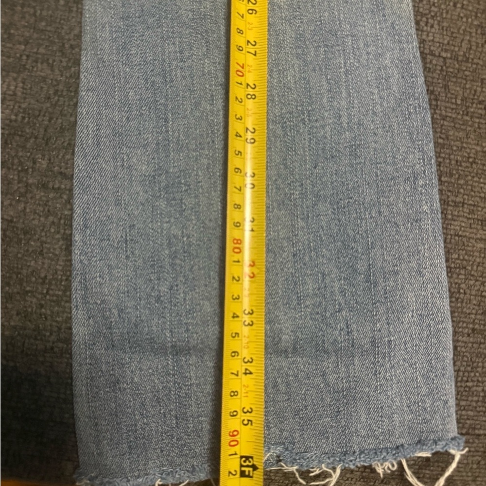 ✨ American Eagle Artist Bootcut Jeans Size 4 Raw Hem Distressed ✨ - Picture 15 of 15